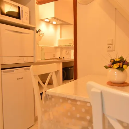 Unique In France With Private Terrace Holiday home